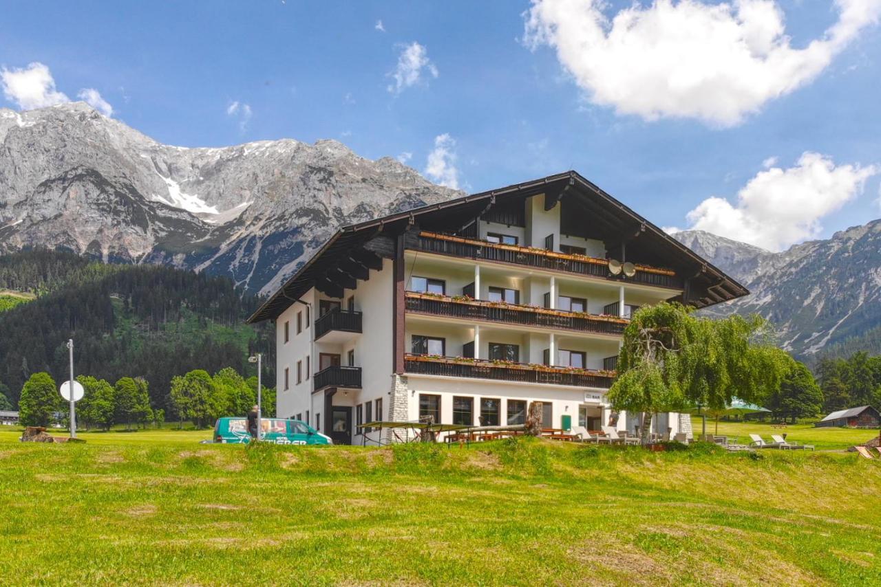 Stierer Hotel 3*